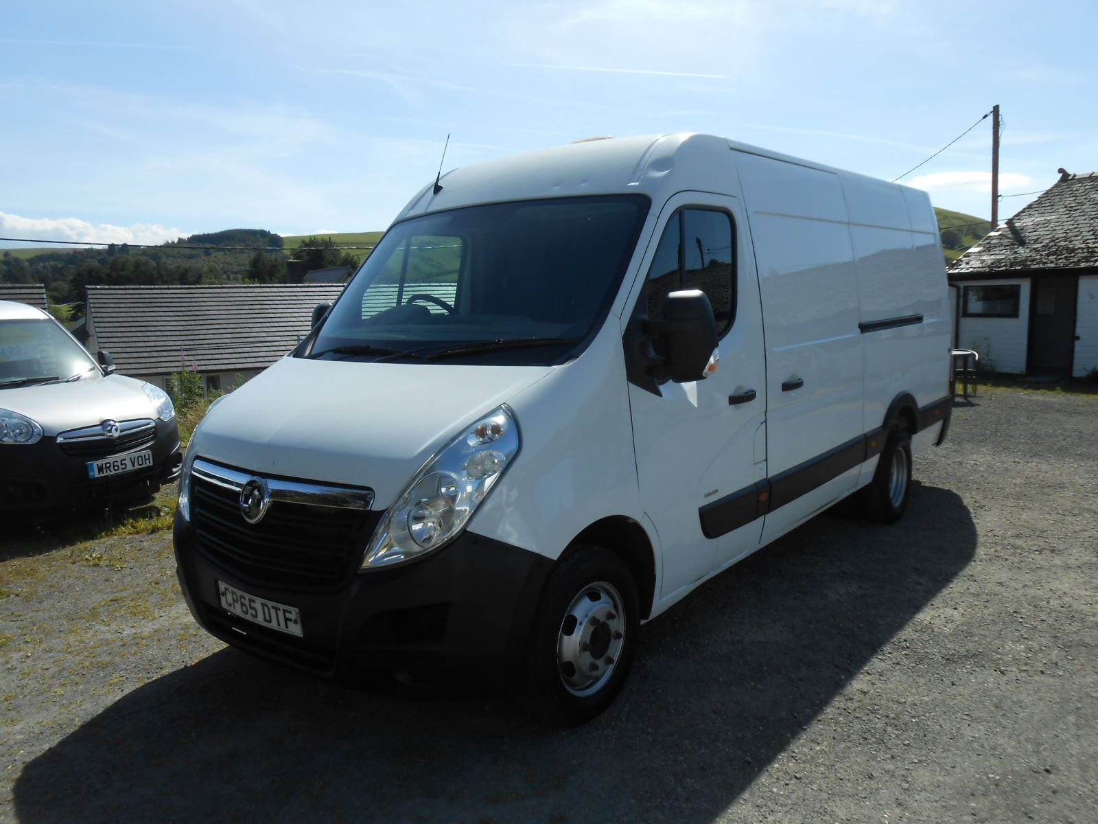 Vauxhall Movano 2 3 CDTi R3500 L3 H2 Car For Sale Llanidloes Powys Mid